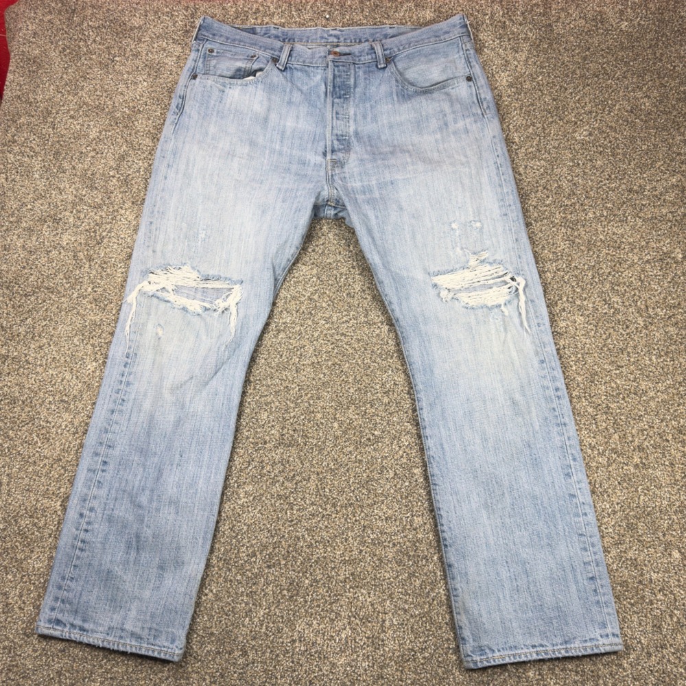 Levis 501 Mens Light Wash Distressed Button Fly‎ Straight Leg Jeans 36x28.5 Y2K